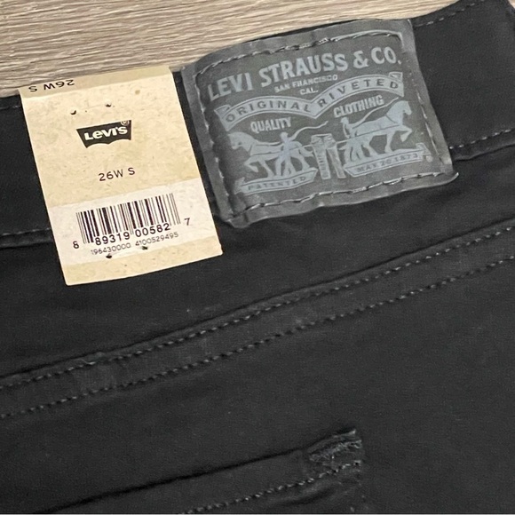 Levi's Women's Black 311 Shaping Skinny Jeans Plus Size 26WS NWT - Picture 5 of 10